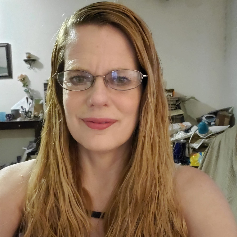 Meet your Posher, Becky